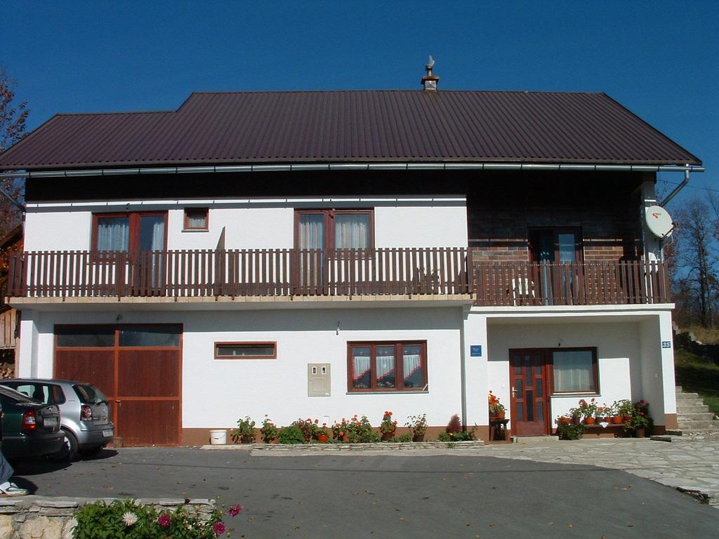 Guest House Tone Poljanak Kültér fotó
